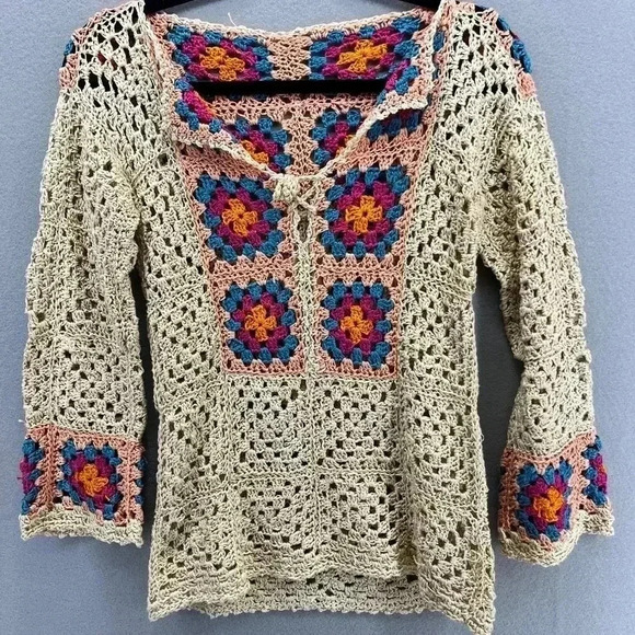 Handmade Granny Square Sweater Open knit V neck pullover - Picture 7 of 7